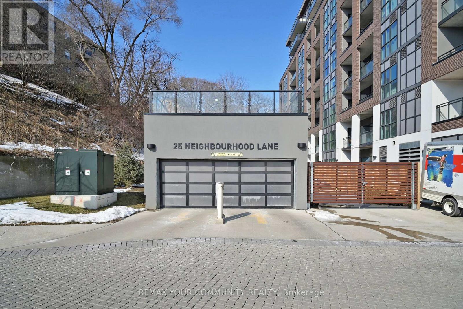 103 - 25 Neighbourhood Lane, Toronto, Ontario  M8Y 0C4 - Photo 40 - W12586736
