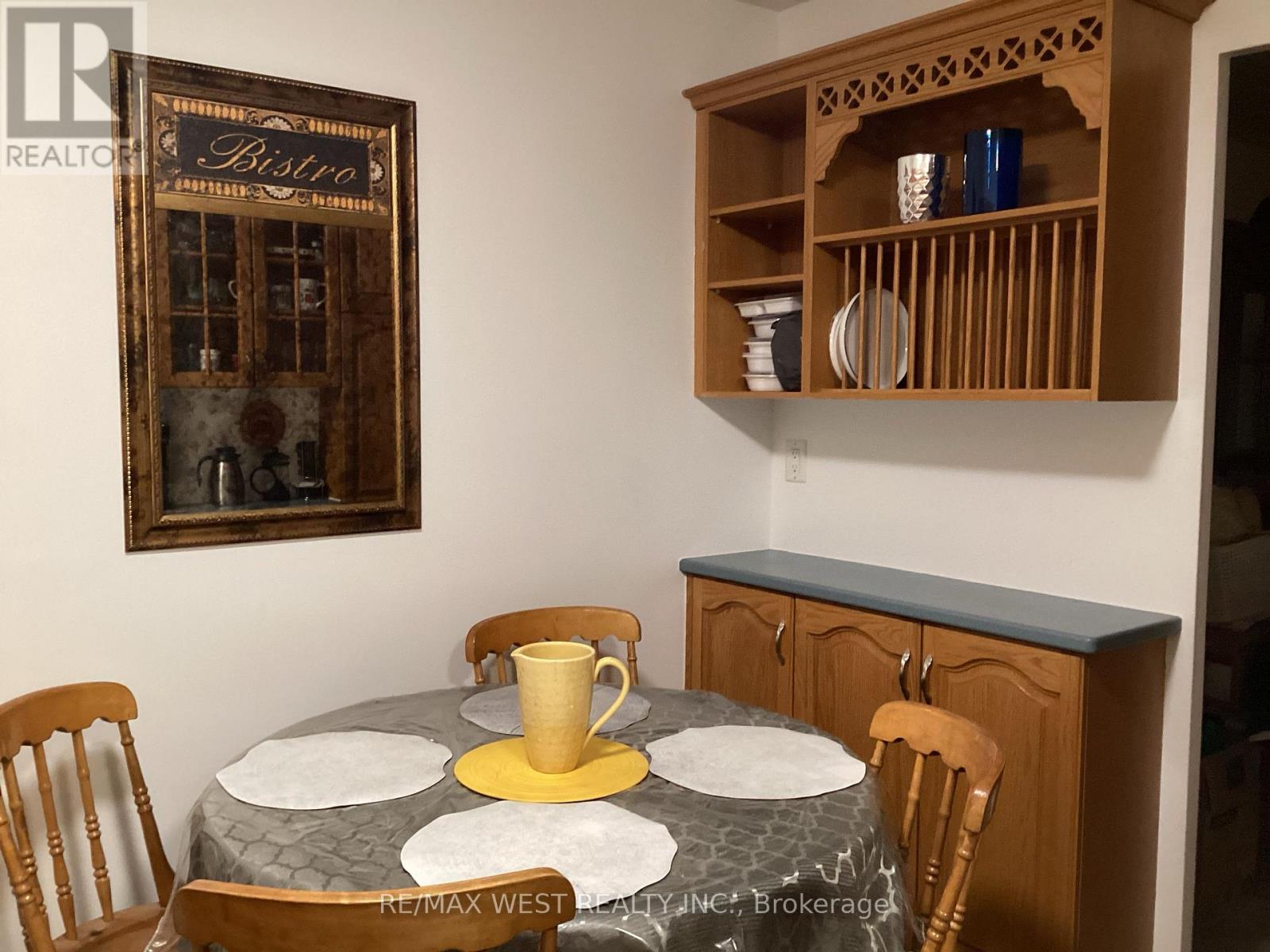 2101 - 627 The West Mall, Toronto, Ontario  M9C 4X5 - Photo 3 - W12616748