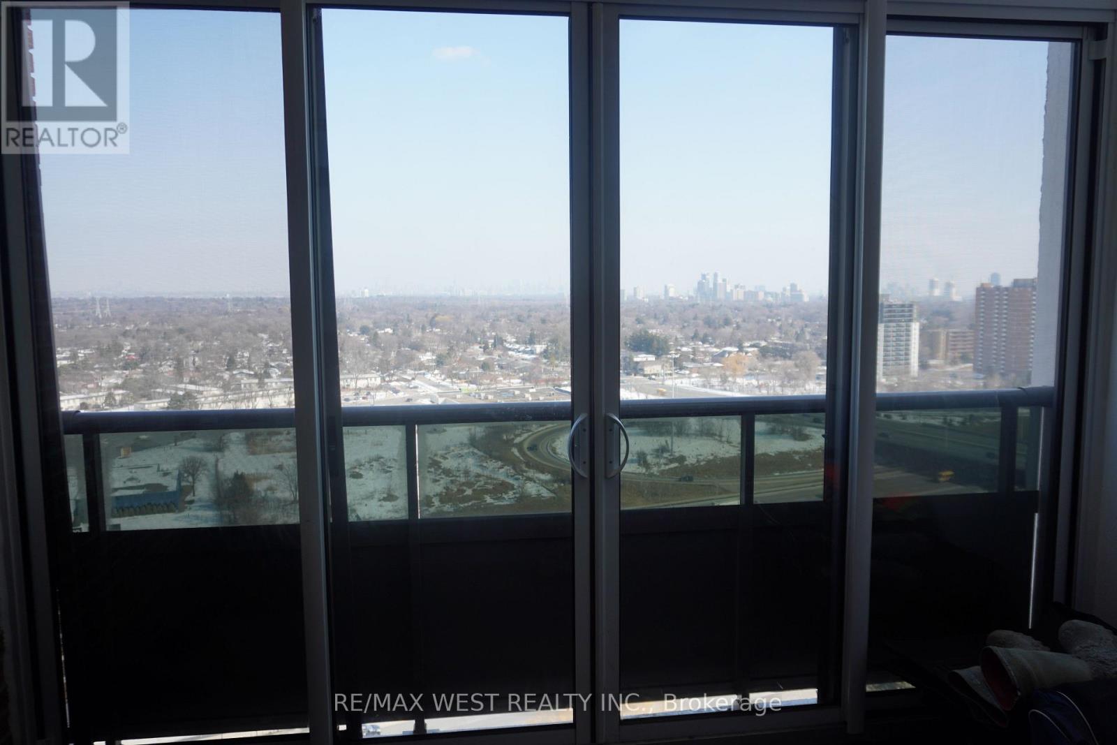 2101 - 627 The West Mall, Toronto, Ontario  M9C 4X5 - Photo 7 - W12616748