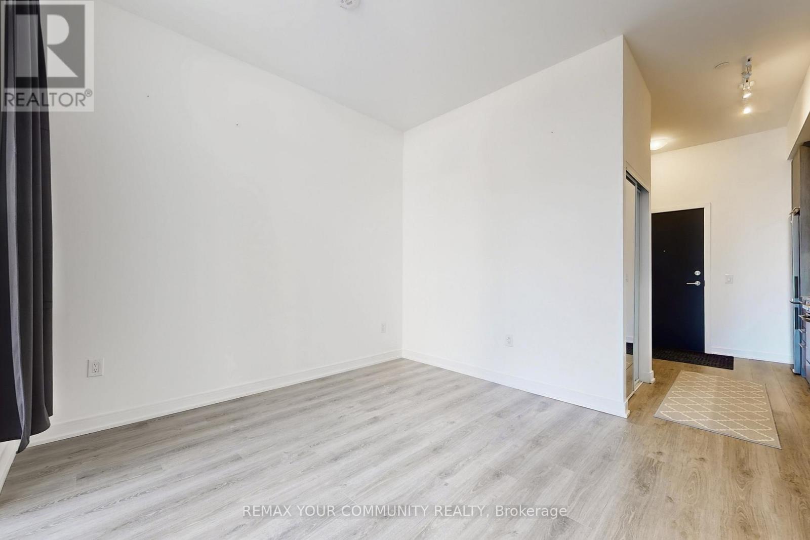 103 - 25 Neighbourhood Lane, Toronto, Ontario  M8Y 0C4 - Photo 9 - W12586736