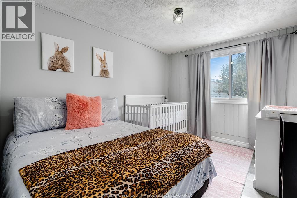 302 Summerset Avenue, Kingsville, Ontario  N9Y 2B9 - Photo 12 - 26002927