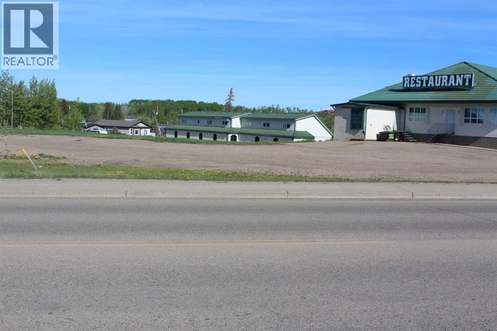 430 Main Street, Manning, Alberta  T0H 2M0 - Photo 2 - A2200650