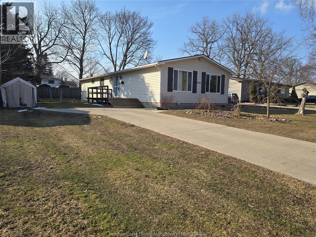 302 Summerset Avenue, Kingsville, Ontario  N9Y 2B9 - Photo 30 - 26002927