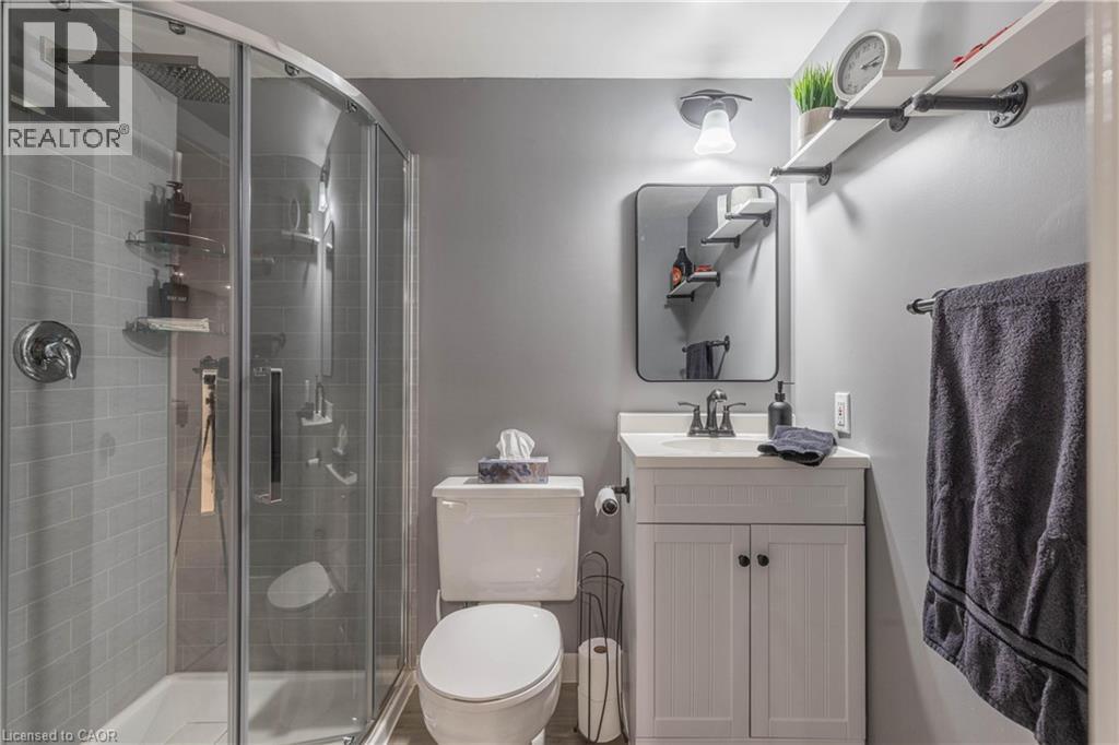 8225 Paddock Trail Drive, Niagara Falls, Ontario  L2H 1X1 - Photo 20 - 40808174