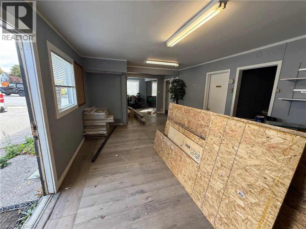 271 Dundas Street, Woodstock, Ontario  N4S 1A9 - Photo 8 - 40808416