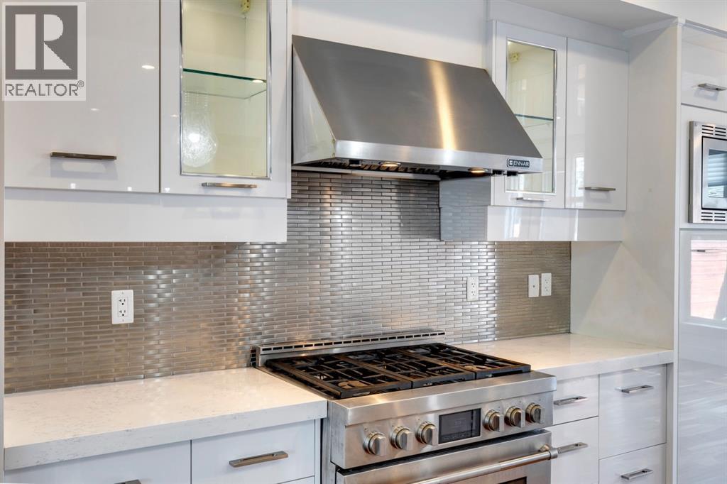 2329a Osborne Crescent Sw, Calgary, Alberta  T2T 0Y7 - Photo 12 - A2289471