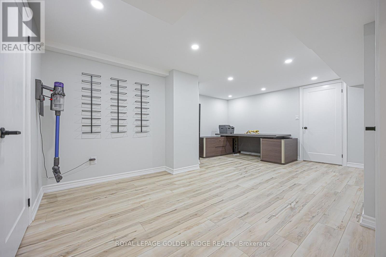 18 Deerpath Road, Toronto, Ontario  M3A 1R5 - Photo 31 - C12830006