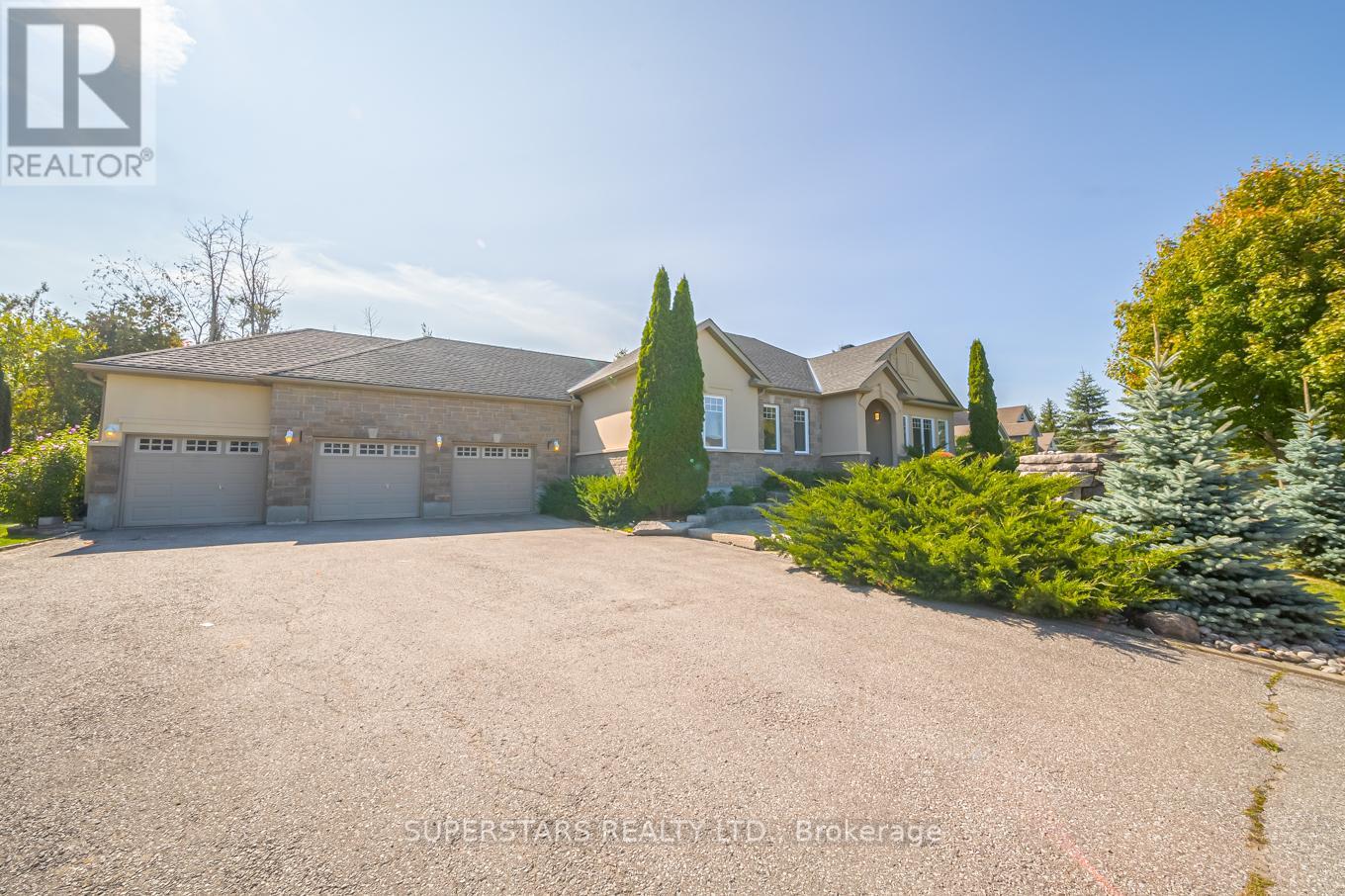 36 Red Oak Crescent, Oro-Medonte, Ontario  L0L 2L0 - Photo 1 - S12830002