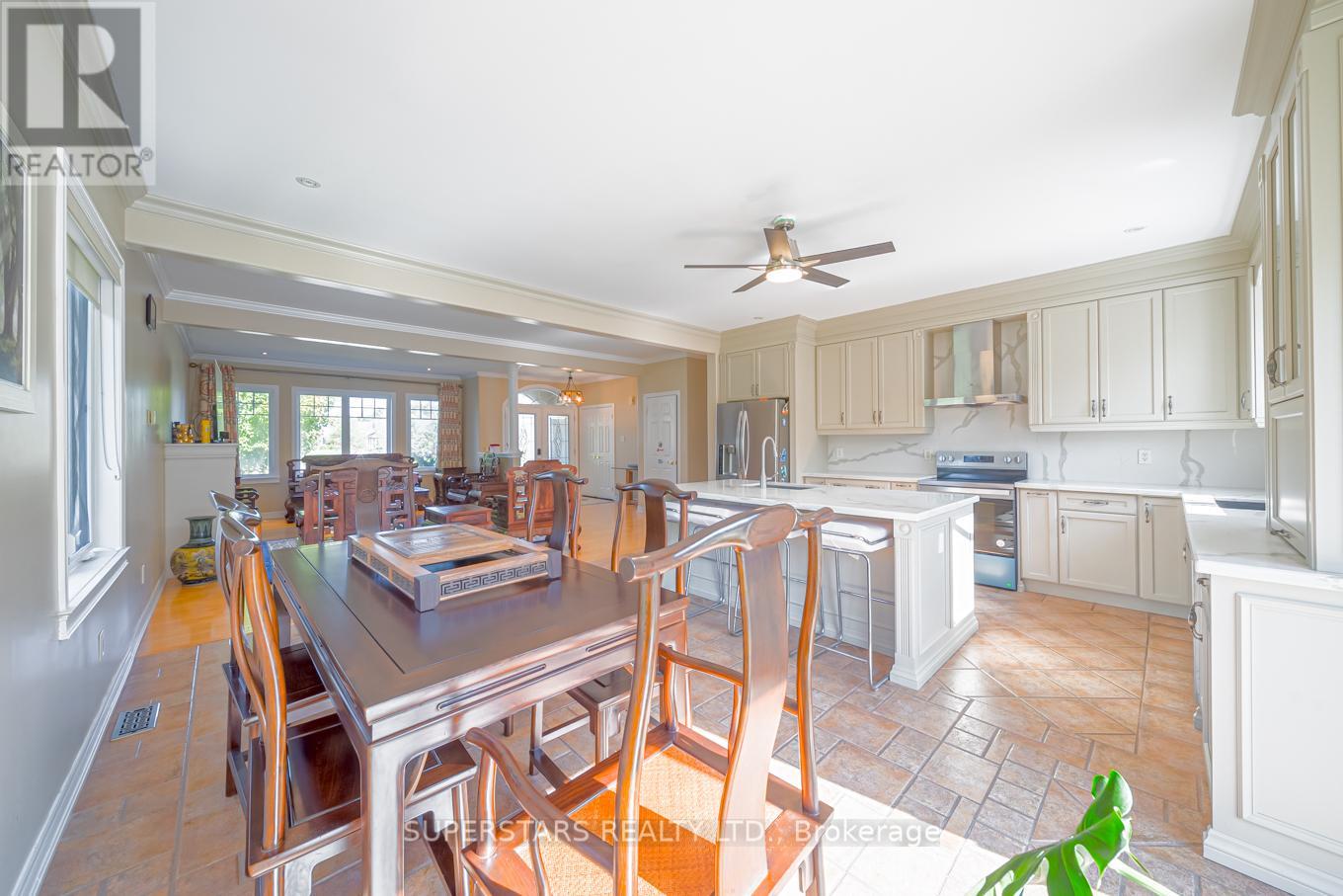 36 Red Oak Crescent, Oro-Medonte, Ontario  L0L 2L0 - Photo 11 - S12830002