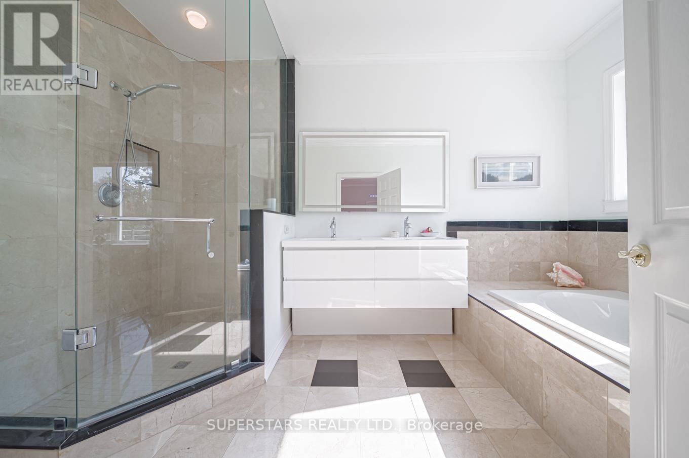 36 Red Oak Crescent, Oro-Medonte, Ontario  L0L 2L0 - Photo 17 - S12830002