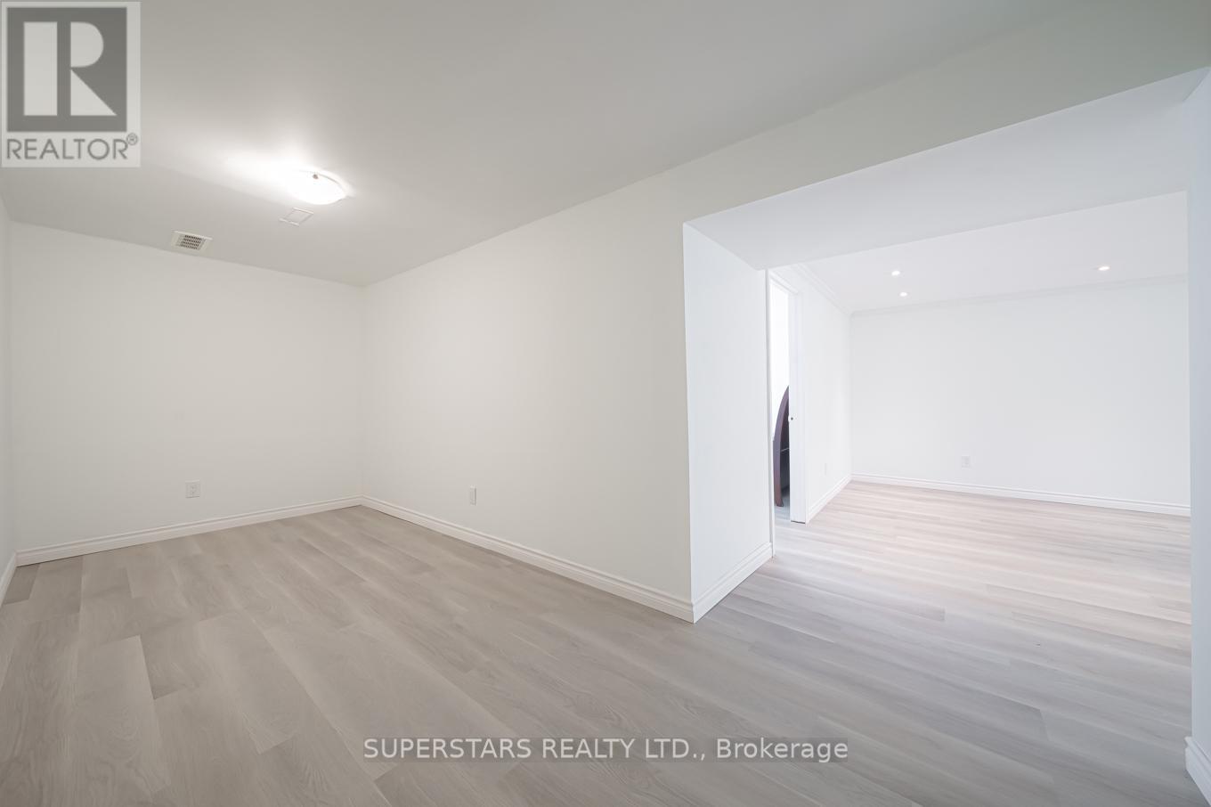 36 Red Oak Crescent, Oro-Medonte, Ontario  L0L 2L0 - Photo 30 - S12830002