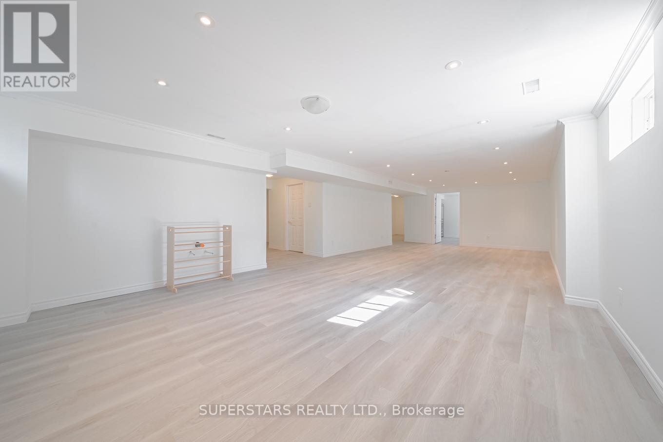 36 Red Oak Crescent, Oro-Medonte, Ontario  L0L 2L0 - Photo 32 - S12830002