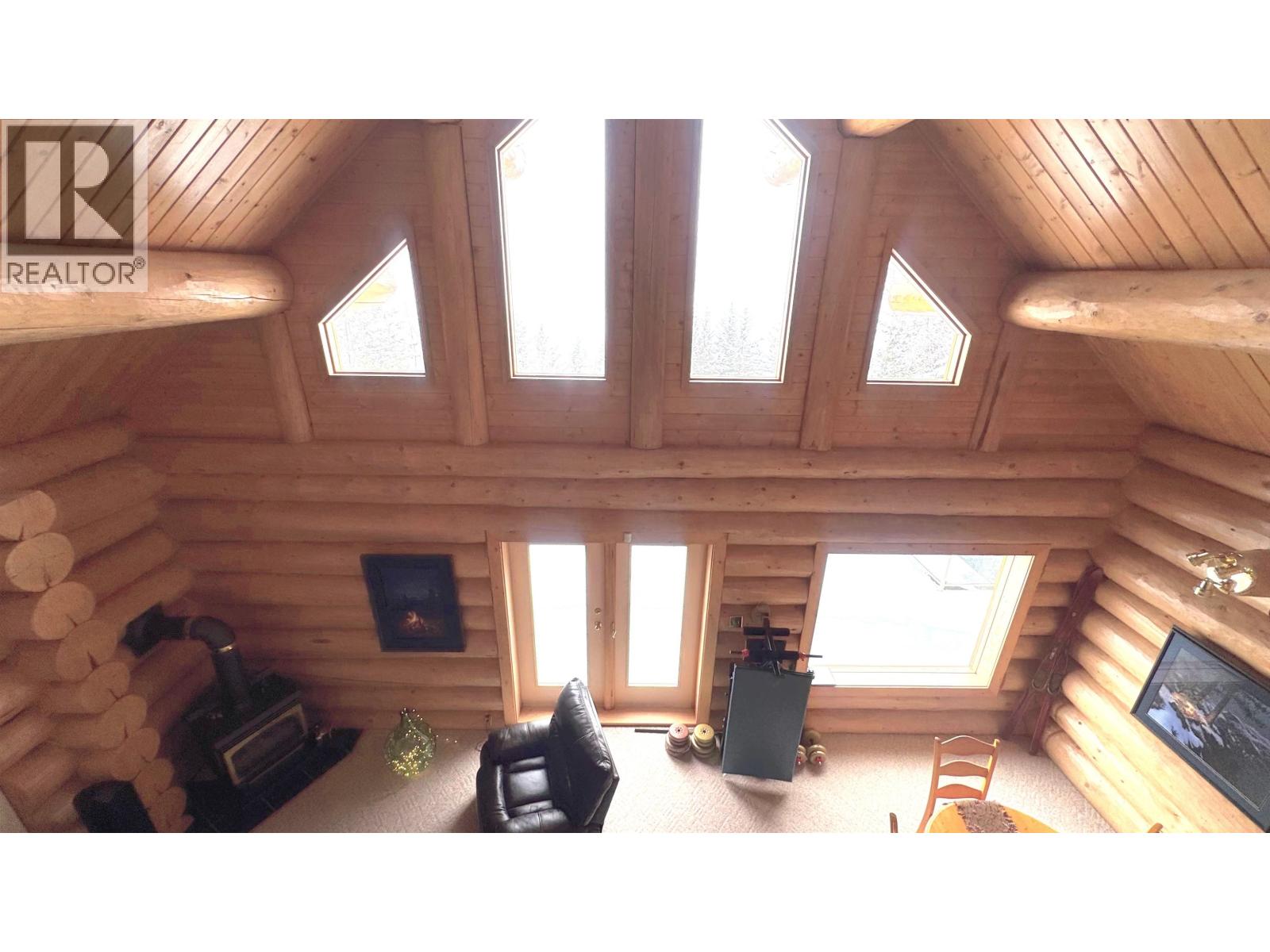 5289 Kallum Drive, 108 Mile Ranch, British Columbia  V0K 2Z0 - Photo 11 - R3094409