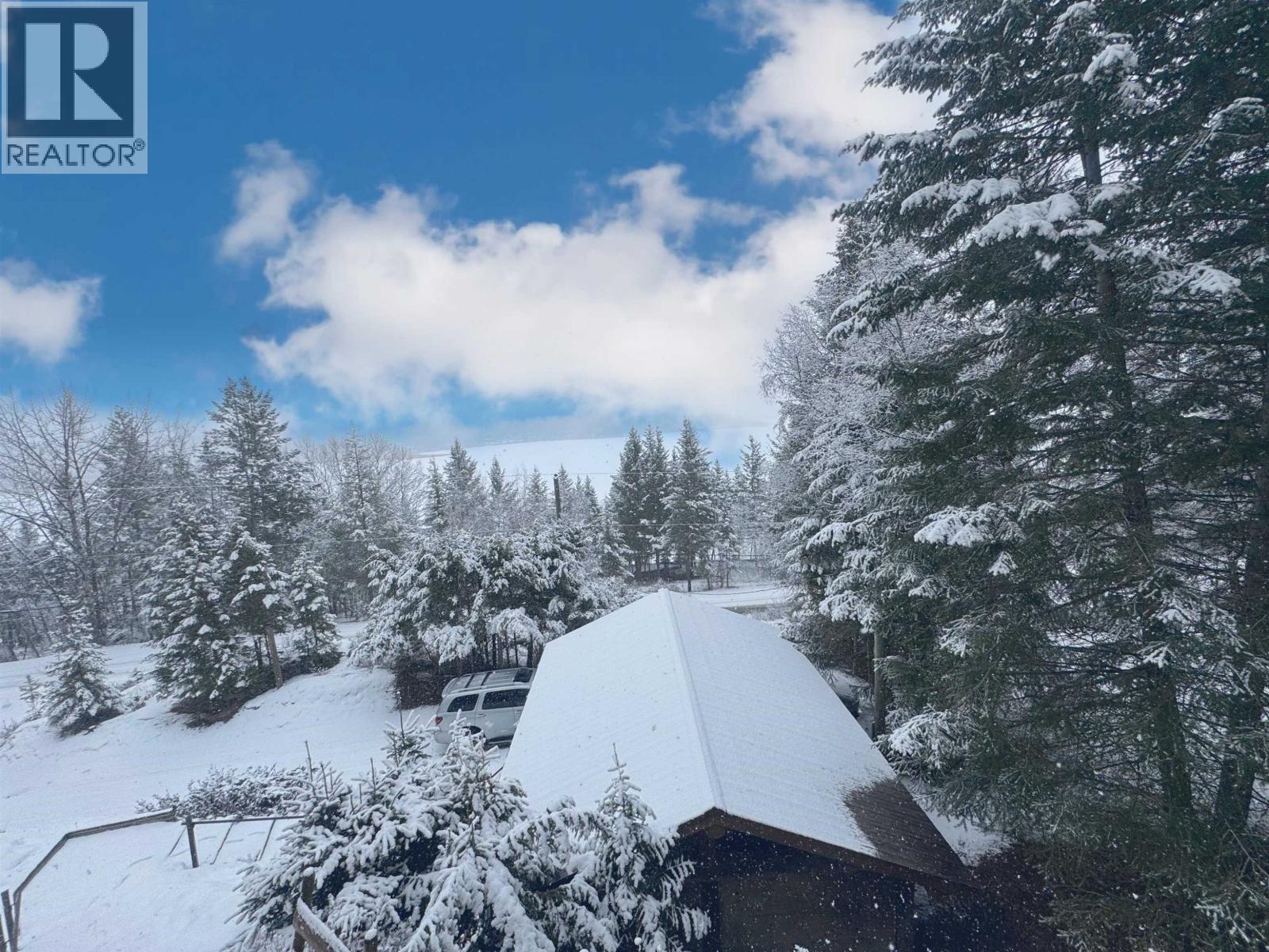 5289 Kallum Drive, 108 Mile Ranch, British Columbia  V0K 2Z0 - Photo 35 - R3094409