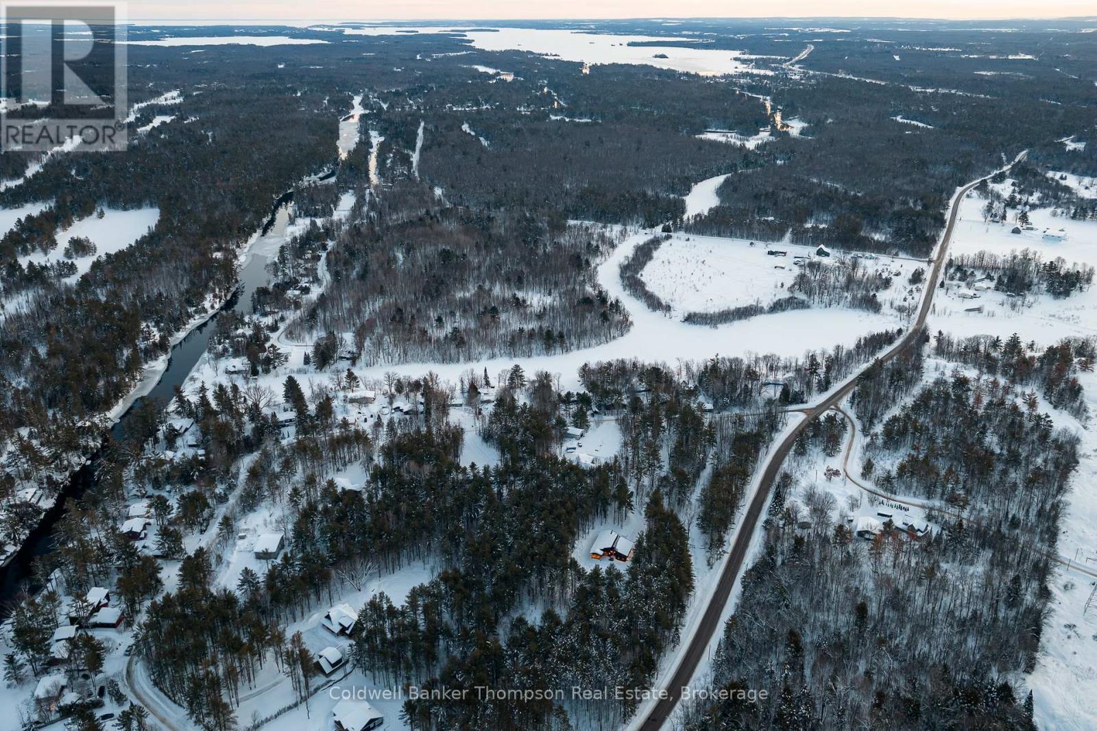 5130 Severn Pines Crescent, Severn, Ontario  L0K 2B0 - Photo 37 - S12830074