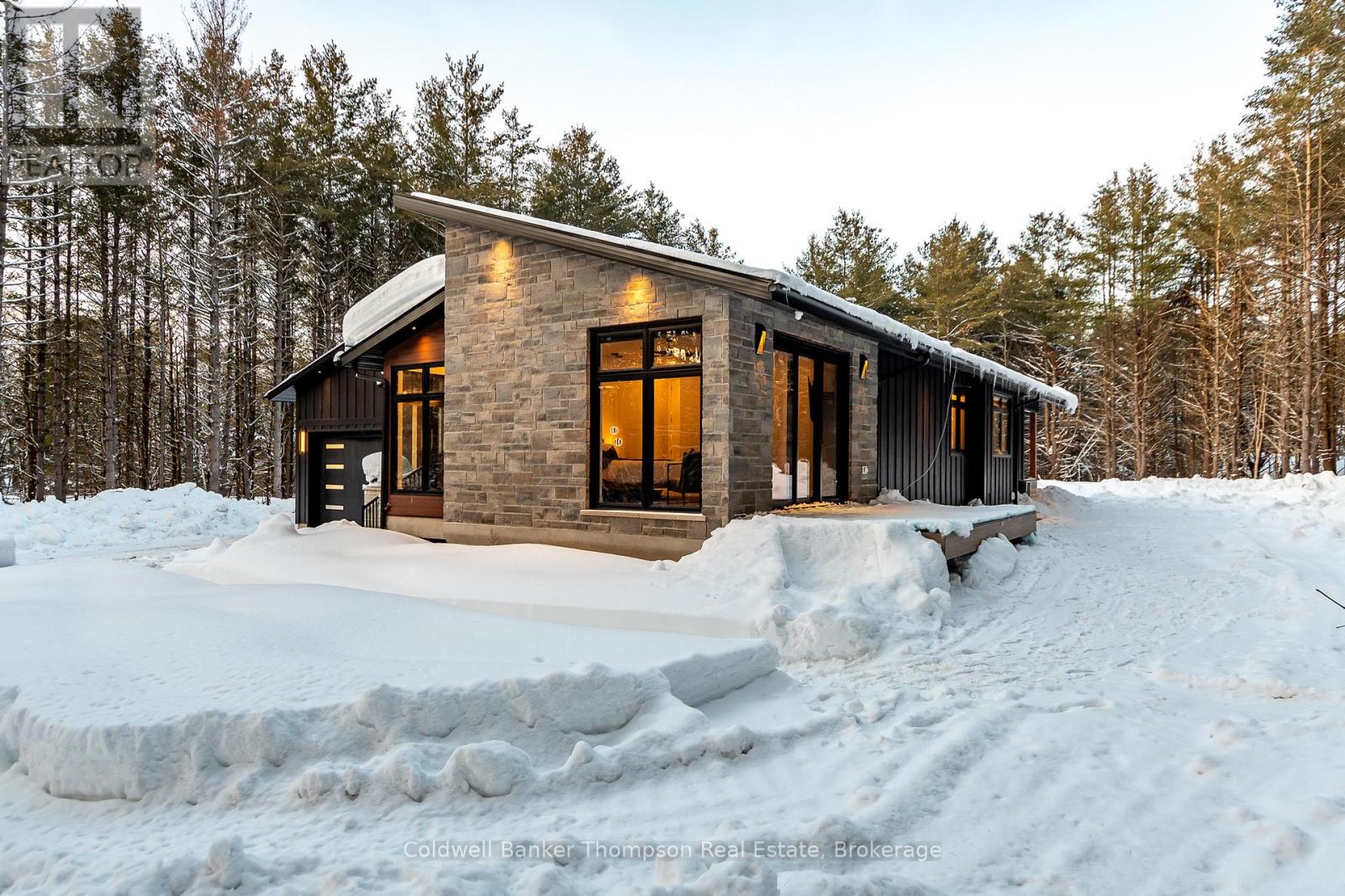 5130 Severn Pines Crescent, Severn, Ontario  L0K 2B0 - Photo 45 - S12830074