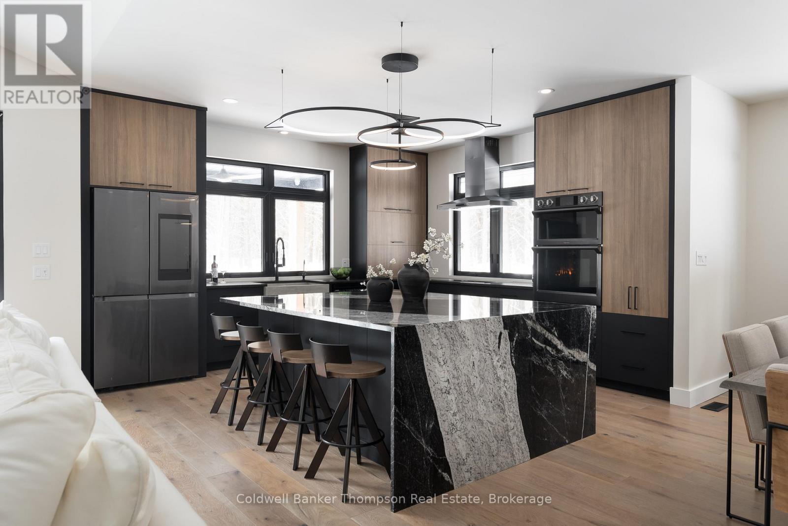 5130 Severn Pines Crescent, Severn, Ontario  L0K 2B0 - Photo 7 - S12830074