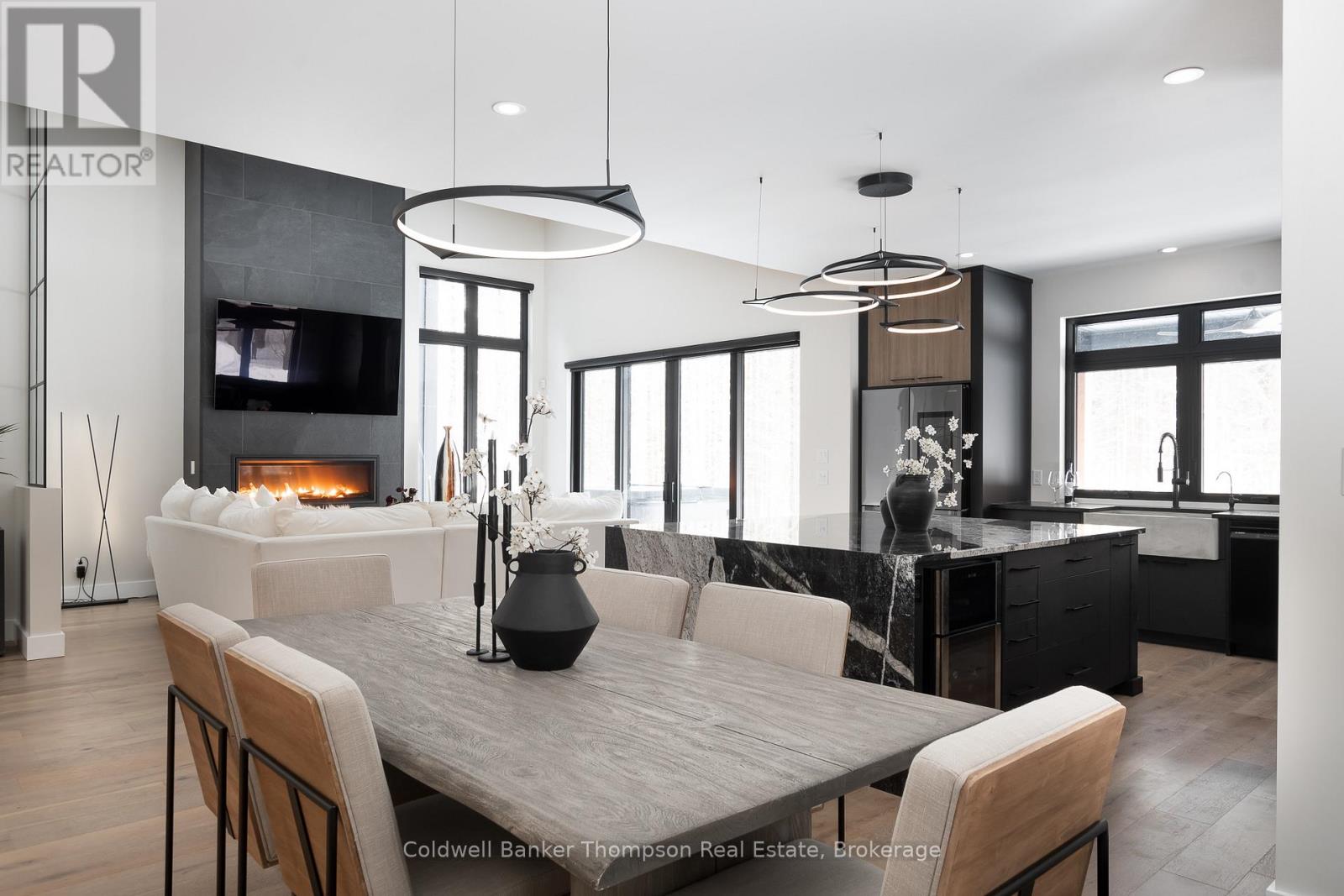 5130 Severn Pines Crescent, Severn, Ontario  L0K 2B0 - Photo 9 - S12830074