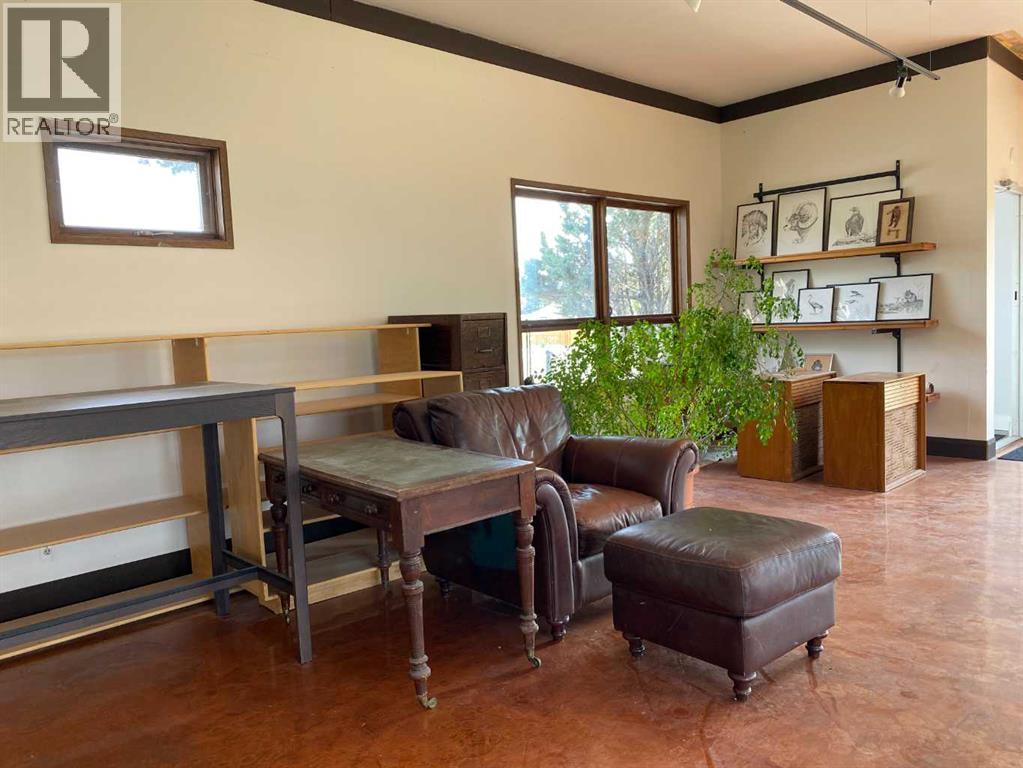 2138 213 Street, Bellevue, Alberta  T0K 0C0 - Photo 7 - A2252858