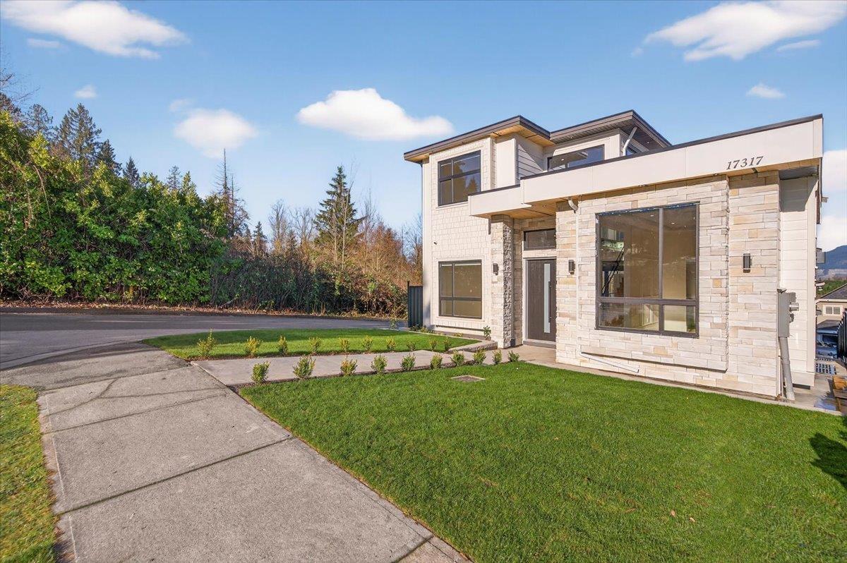 17317 103a Avenue, Surrey, British Columbia  V4N 5R3 - Photo 2 - R3082135