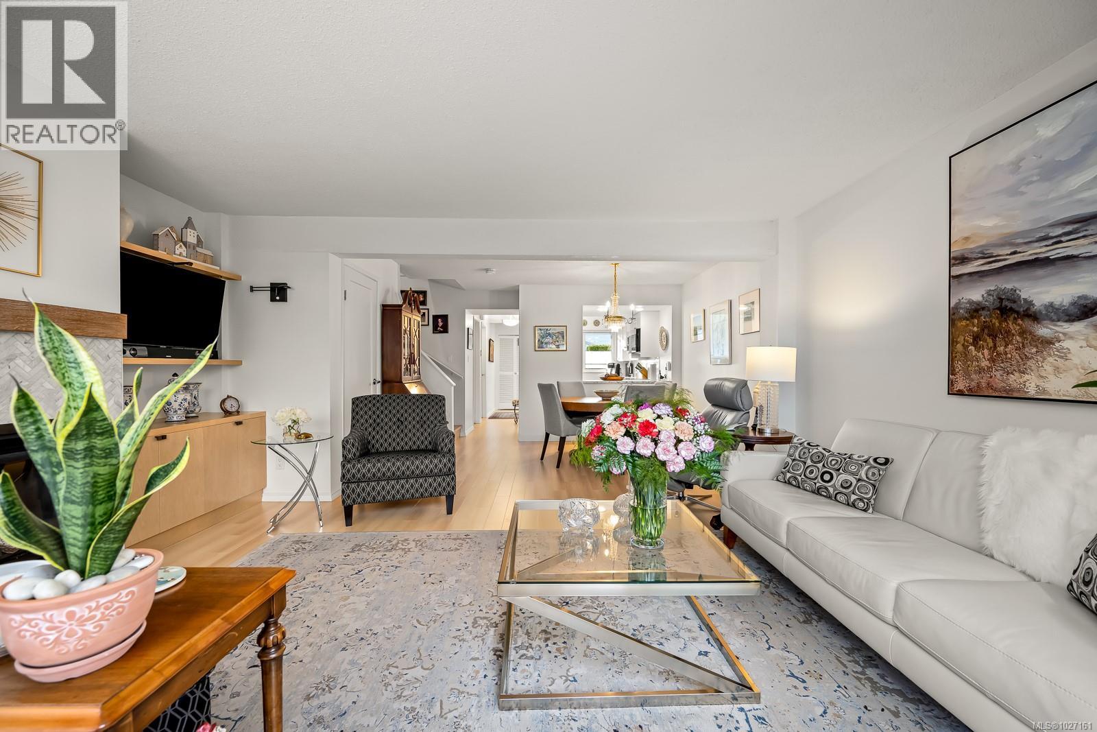 305 1537 Noel Ave, Comox, British Columbia  V9M 3H8 - Photo 9 - 1027161