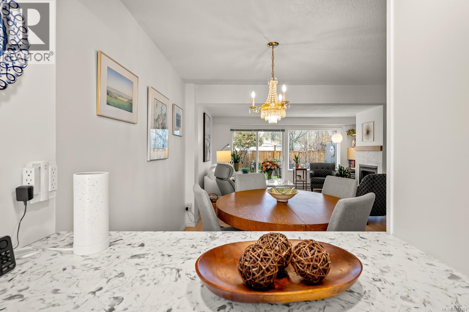 305 1537 Noel Ave, Comox, British Columbia  V9M 3H8 - Photo 3 - 1027161