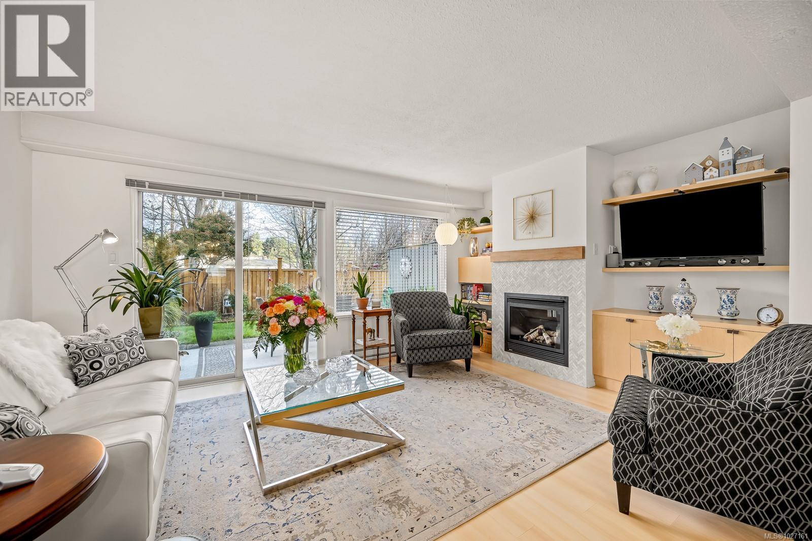 305 1537 Noel Ave, Comox, British Columbia