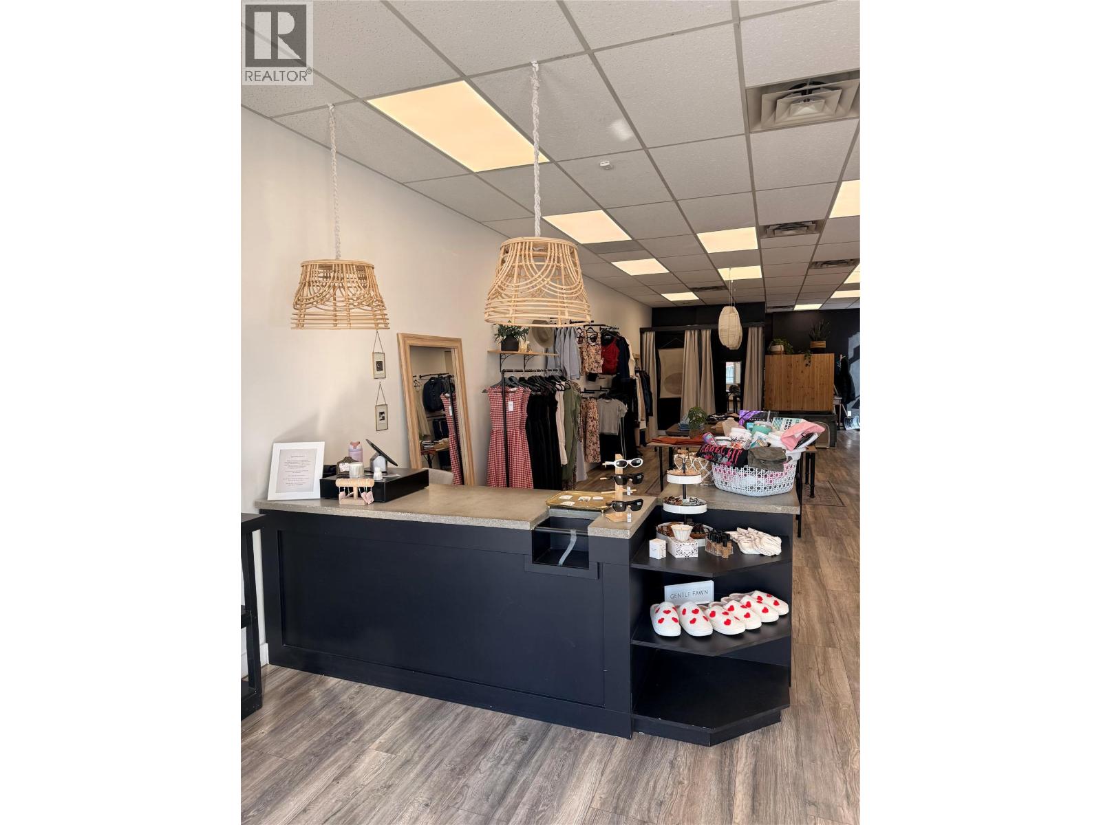 900 102 Avenue, Dawson Creek, British Columbia  V1G 2B7 - Photo 11 - 10376424