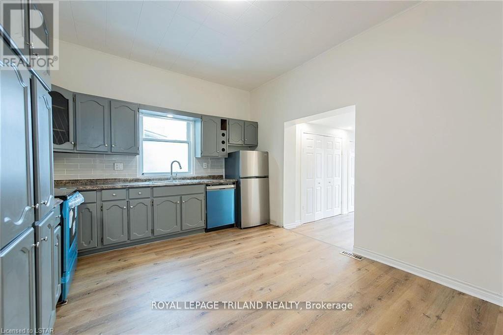 101 Malakoff Street, St. Thomas, Ontario  N5P 1M5 - Photo 9 - X12830042