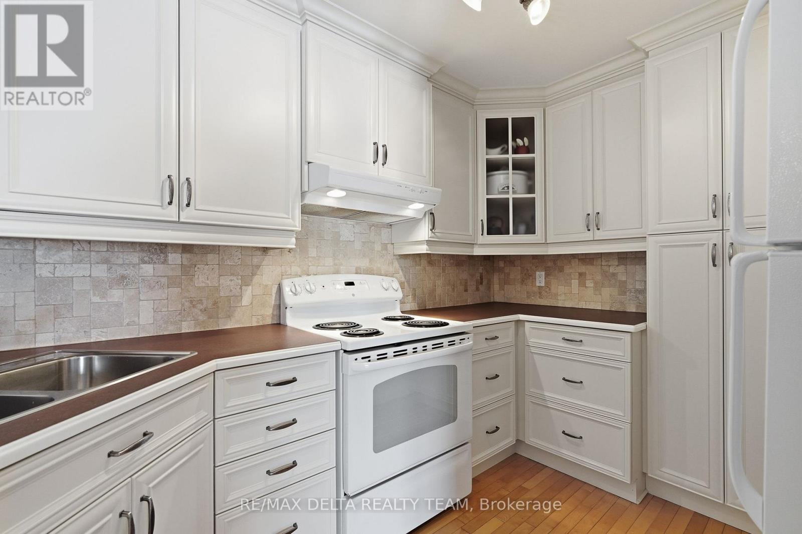 102 - 1765 Cabaret Lane, Ottawa, Ontario  K4A 2H3 - Photo 12 - X12830048