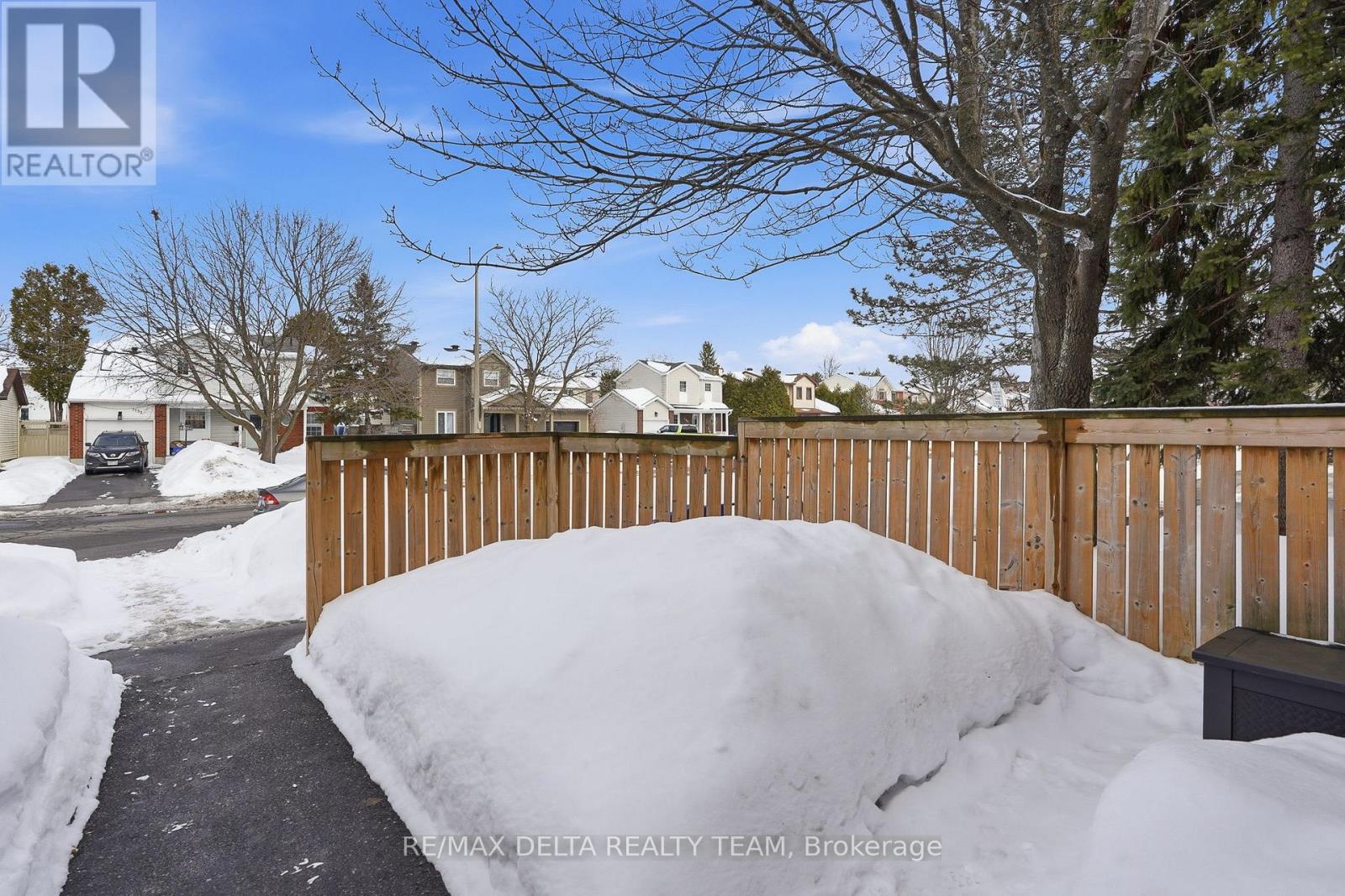 102 - 1765 Cabaret Lane, Ottawa, Ontario  K4A 2H3 - Photo 3 - X12830048