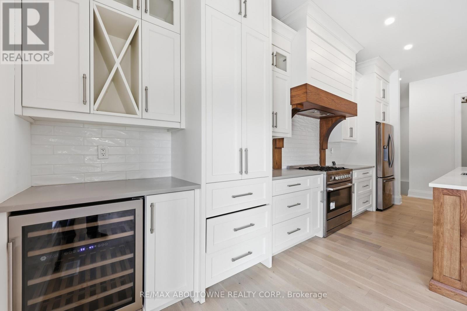 9042 Sideroad 10, Erin, Ontario  L7J 2L8 - Photo 13 - X12826974