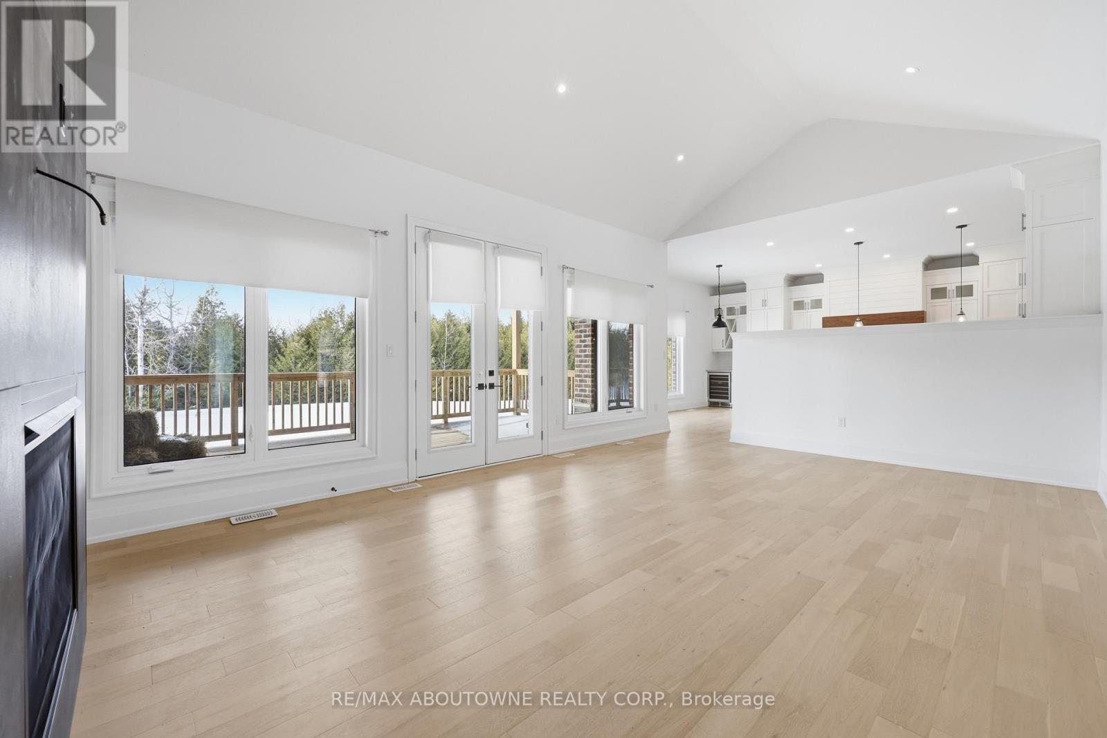 9042 Sideroad 10, Erin, Ontario  L7J 2L8 - Photo 8 - X12826974