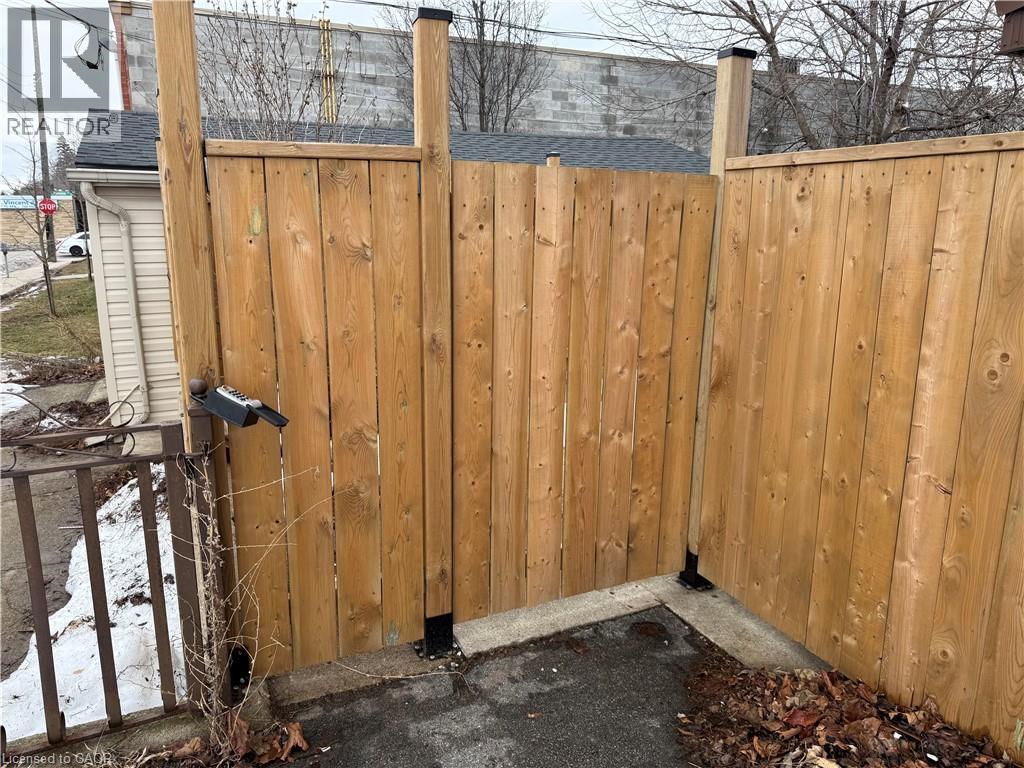 198 Glennie Avenue Unit# Lower, Hamilton, Ontario  L8H 5W2 - Photo 11 - 40808415