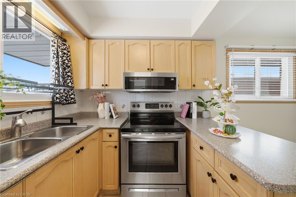 60 Champlain Avenue Unit# Main, Hamilton, Ontario  L8G 2H7 - Photo 8 - 40808324