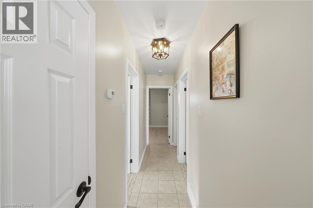 60 Champlain Avenue Unit# Main, Hamilton, Ontario  L8G 2H7 - Photo 10 - 40808324