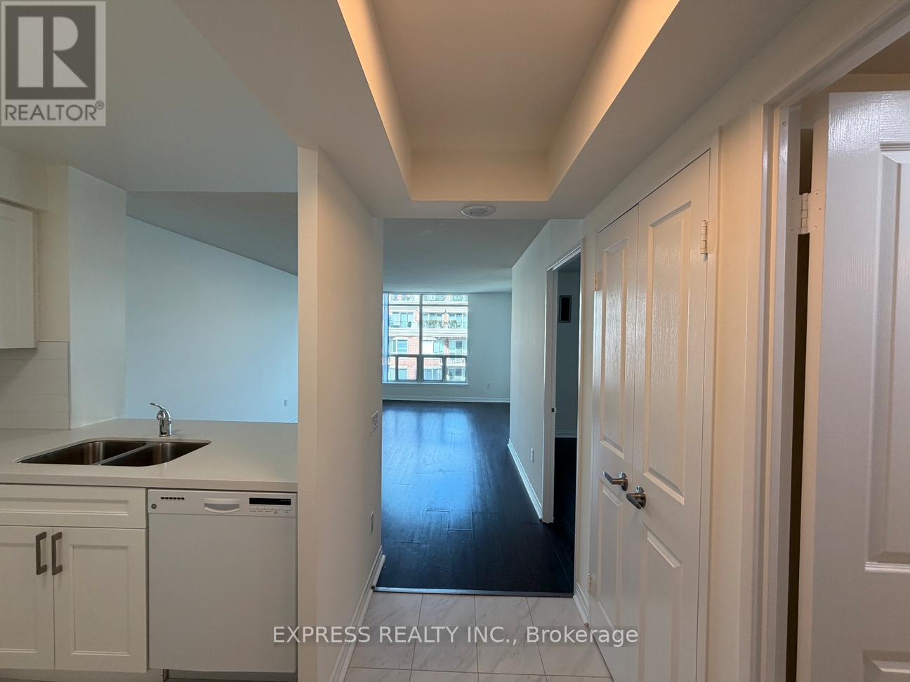 718 - 942 Yonge Street, Toronto, Ontario  M4W 3S8 - Photo 10 - C12830076