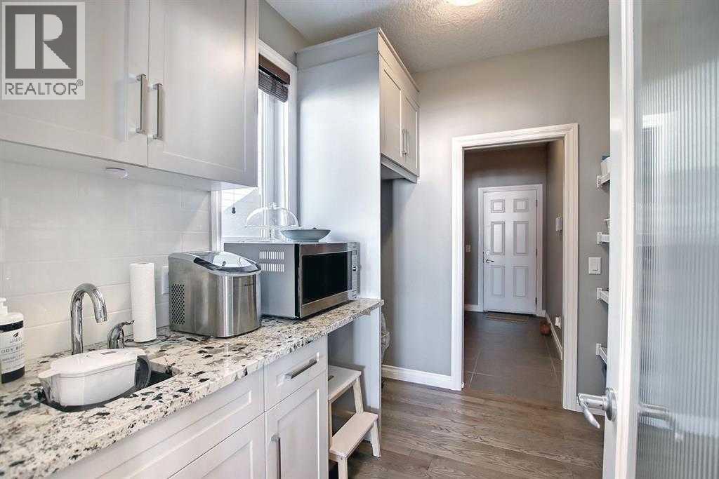 22 Evansborough View Nw, Calgary, Alberta  T3P 0R2 - Photo 8 - A2288611