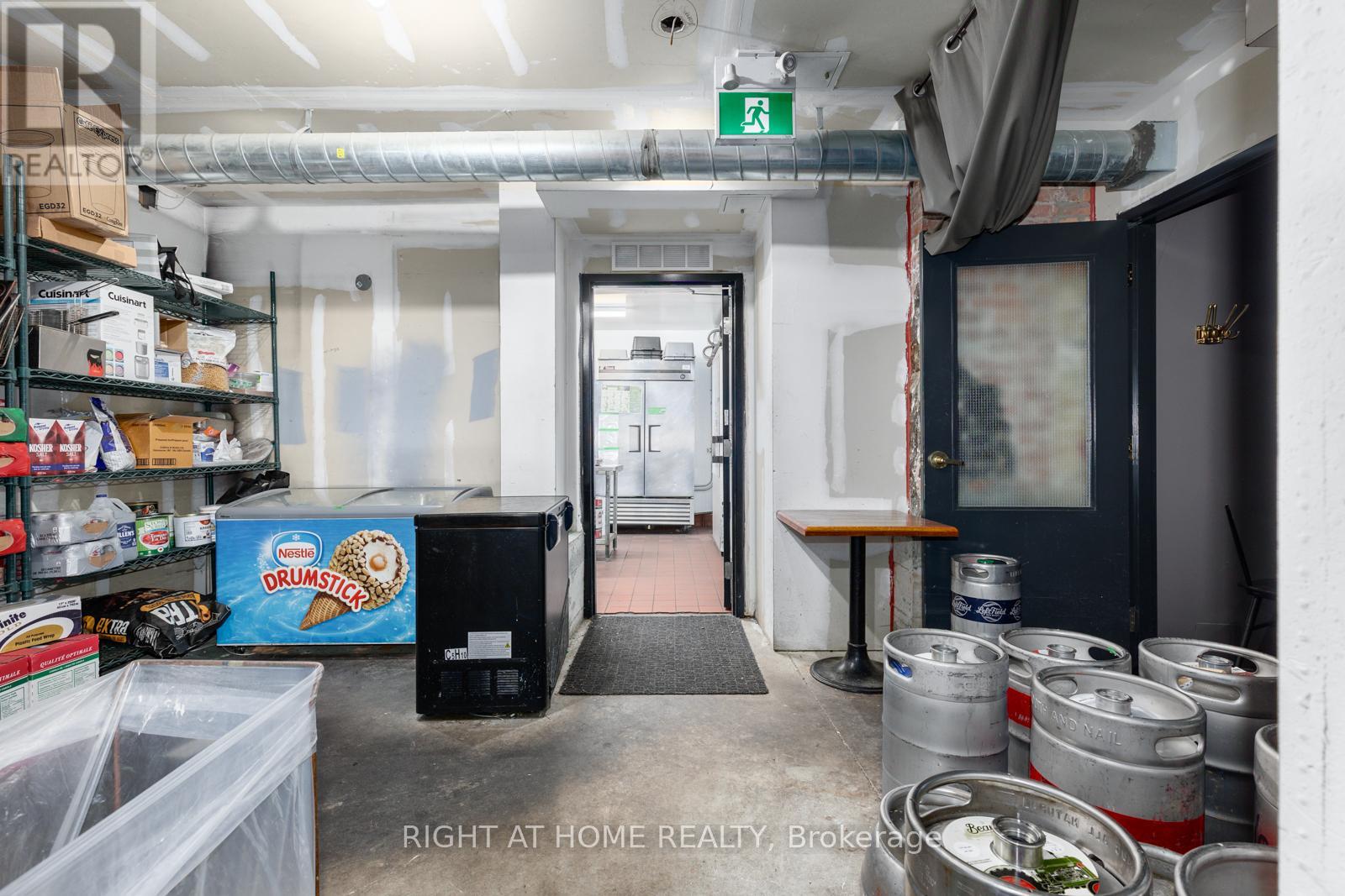 955 Gerrard Street E, Toronto, Ontario  M4M 1Z4 - Photo 28 - E12830050