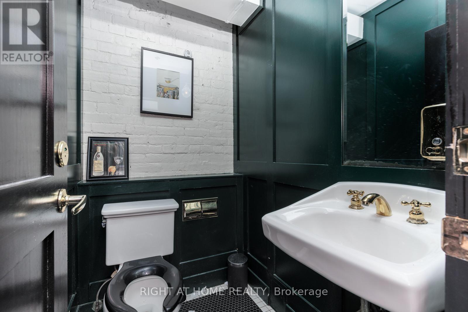 955 Gerrard Street E, Toronto, Ontario  M4M 1Z4 - Photo 30 - E12830050