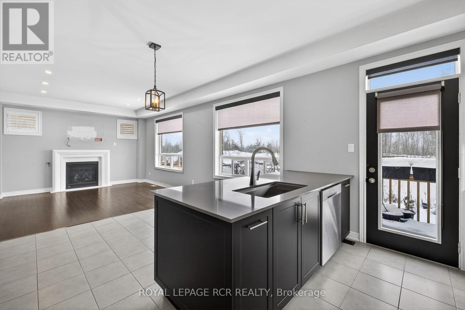 82 Lampkin Street, Georgina, Ontario  L0E 1R0 - Photo 13 - N12830062