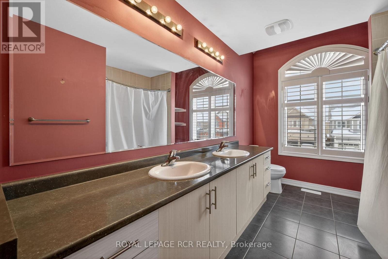 82 Lampkin Street, Georgina, Ontario  L0E 1R0 - Photo 28 - N12830062