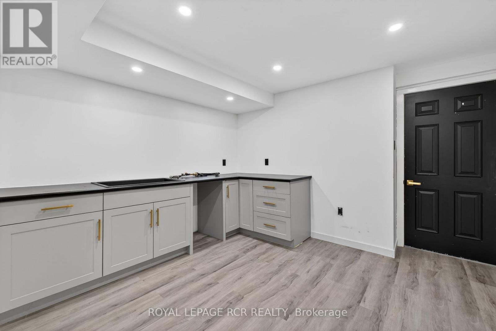 82 Lampkin Street, Georgina, Ontario  L0E 1R0 - Photo 41 - N12830062