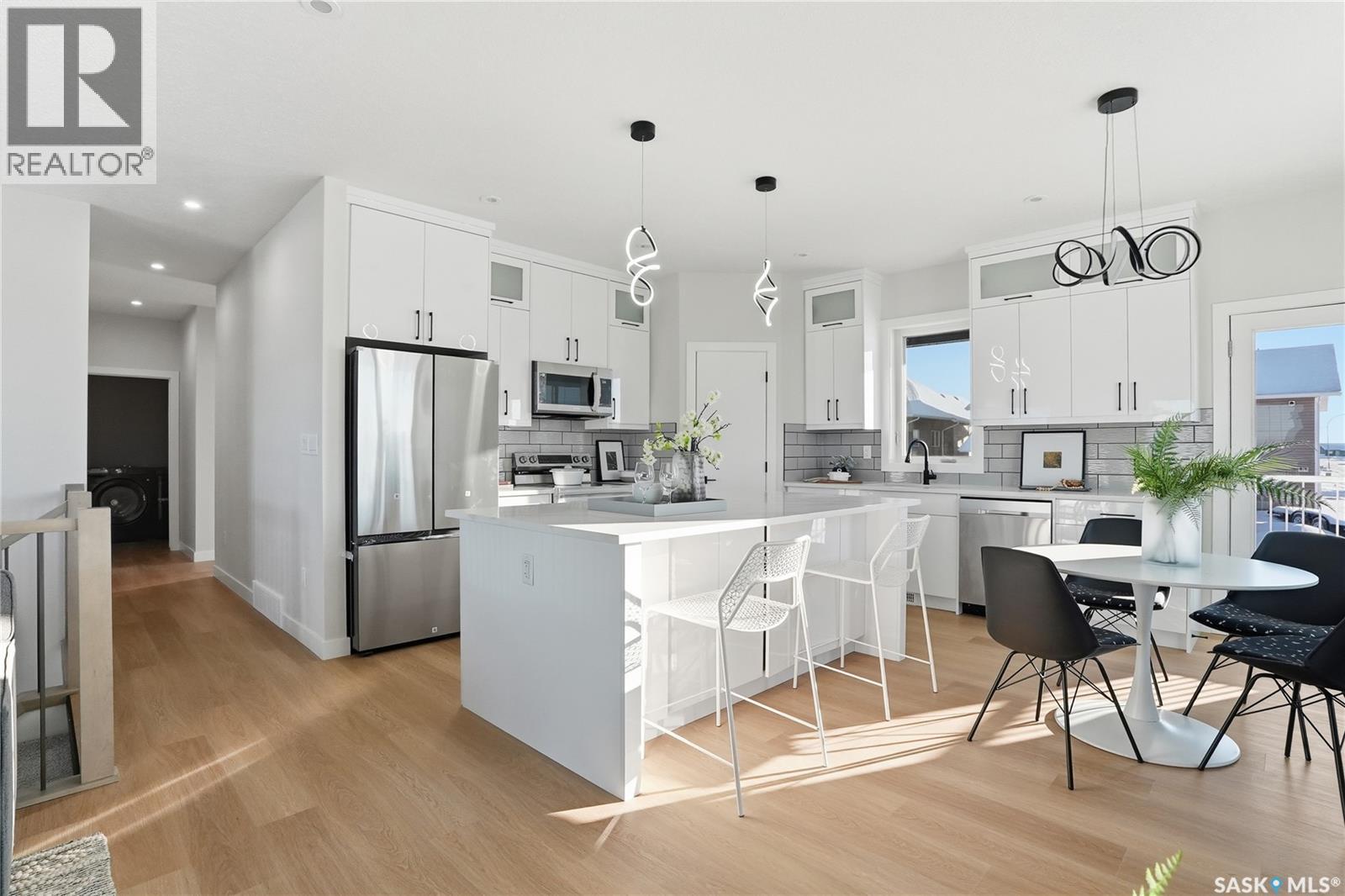 801 Weir Crescent, Warman, Saskatchewan  S0K 4S4 - Photo 13 - SK029345