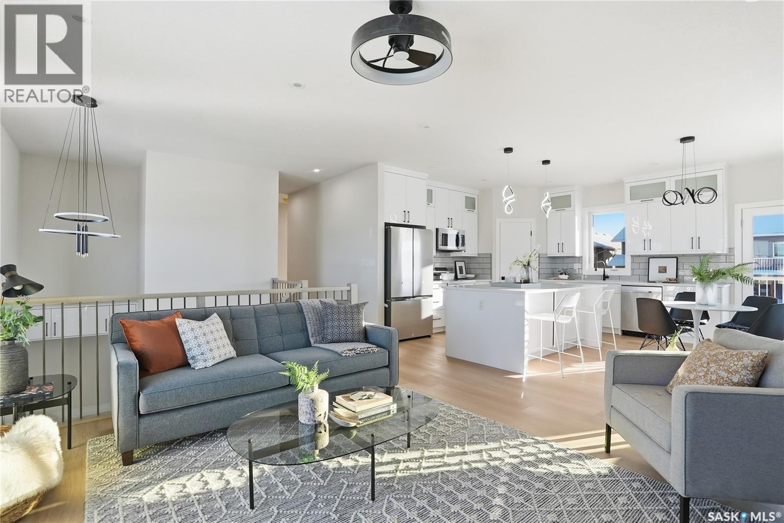 801 Weir Crescent, Warman, Saskatchewan  S0K 4S4 - Photo 5 - SK029345