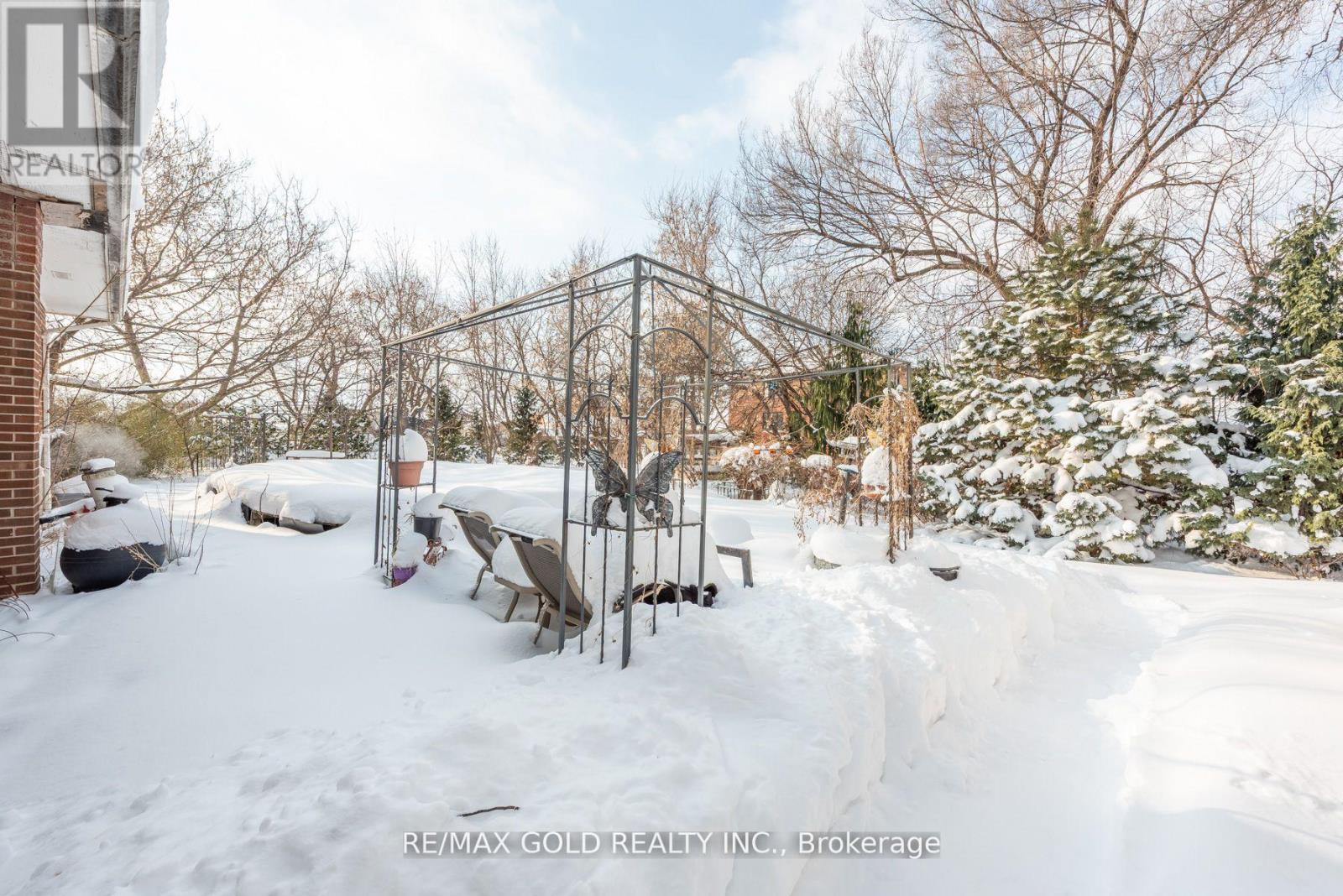 3 Harrow Street, Mississauga, Ontario  L4T 1J2 - Photo 31 - W12830030