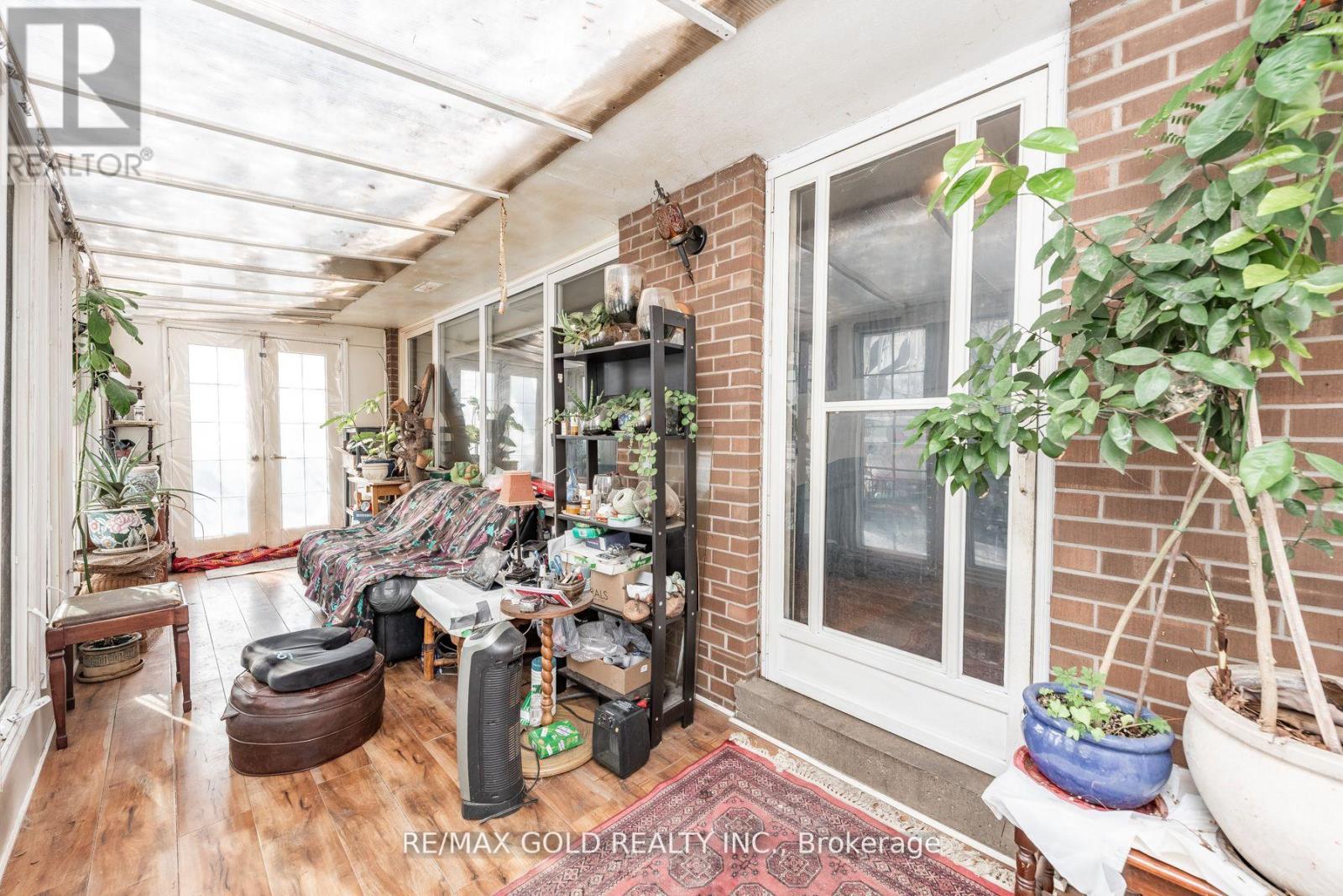 3 Harrow Street, Mississauga, Ontario  L4T 1J2 - Photo 7 - W12830030