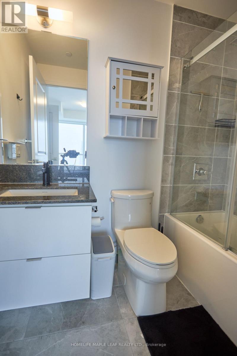 3201 - 30 Elm Drive W, Mississauga, Ontario  L5B 0N6 - Photo 15 - W12830052