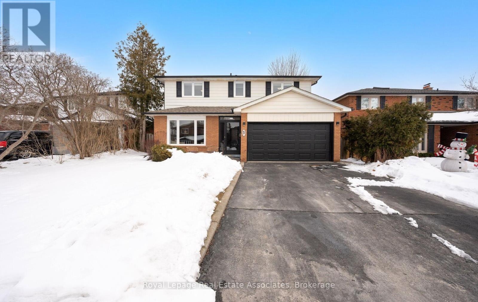 5 VANTAGE CIRCLE, Mississauga, Ontario