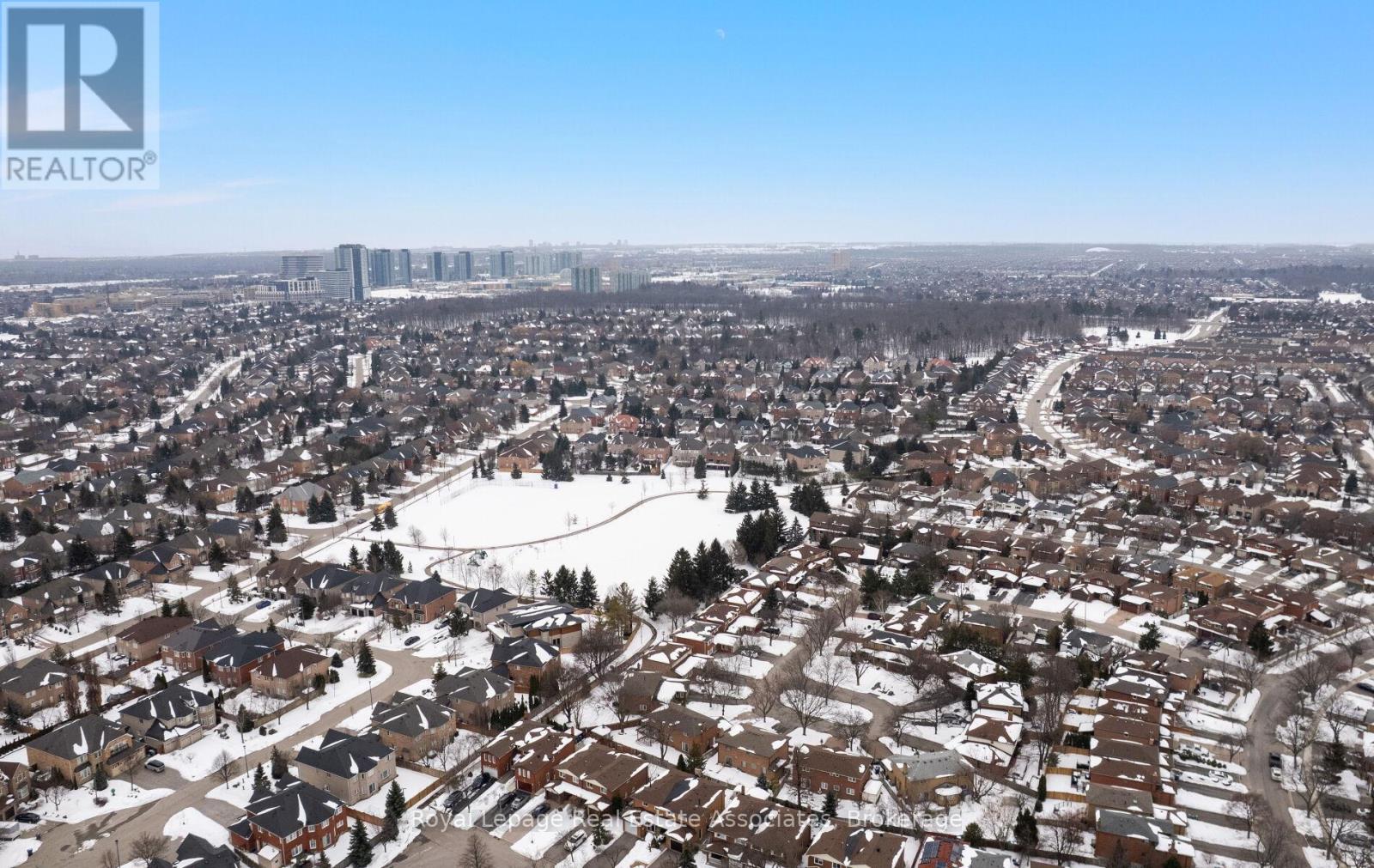 5 Vantage Circle, Mississauga, Ontario  L5M 2L2 - Photo 47 - W12830054